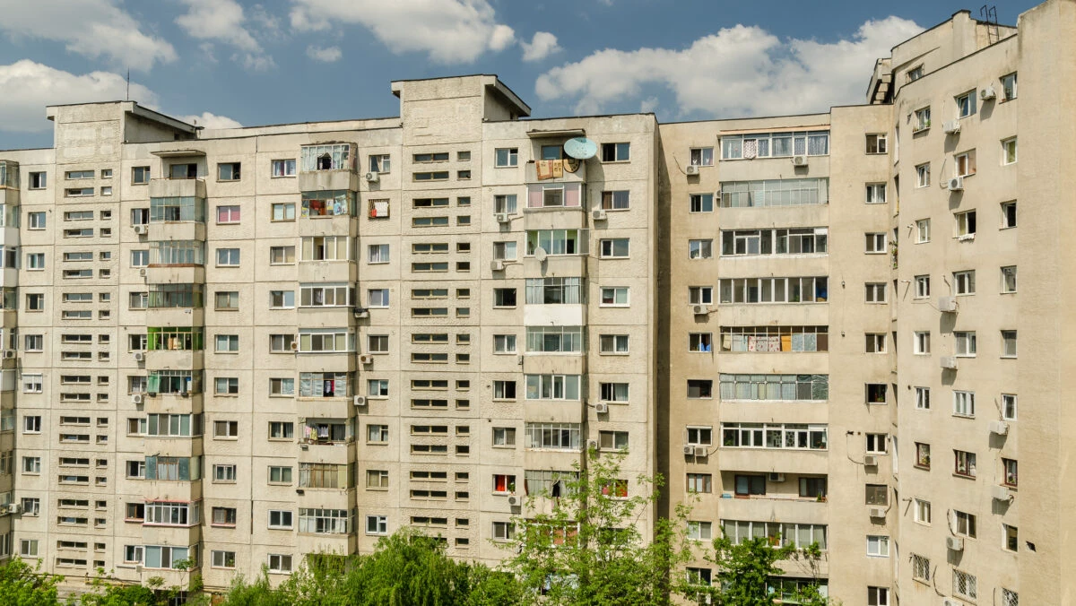 Obligatoriu pentru cei care stau la bloc. Amendă 2.500 lei dacă nu ai numărul apartamentului pe ușă