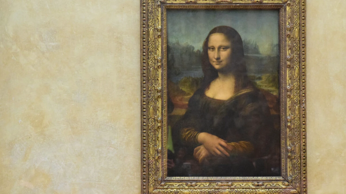 Macron schimbă regulile la Muzeul Luvru. Unde va fi mutată celebra „Mona Lisa”