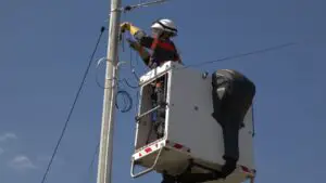 România și Europa au aceeași problemă. Rețelele electrice nu mai susțin ritmul noilor investiții. Factura modernizării depășește 1.200 de miliarde de euro