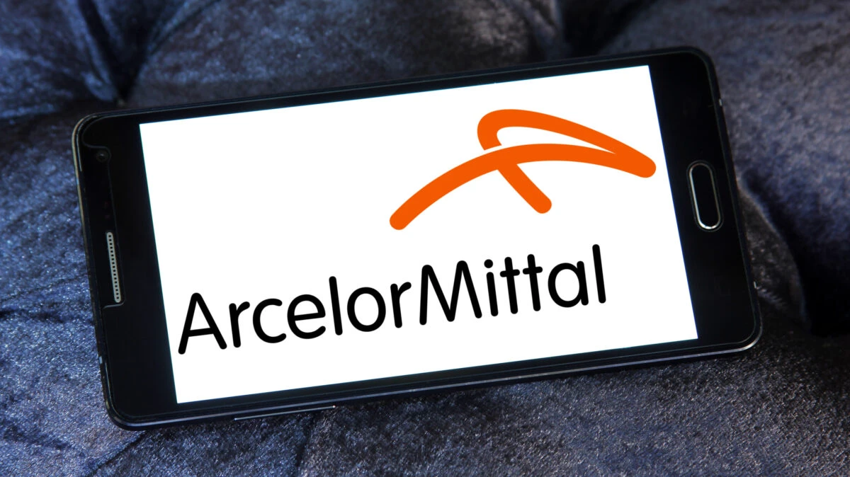 ArcelorMittal Hunedoara își suspendă temporar activitatea. Șomaj tehnic pentru angajați până la finalul lunii martie