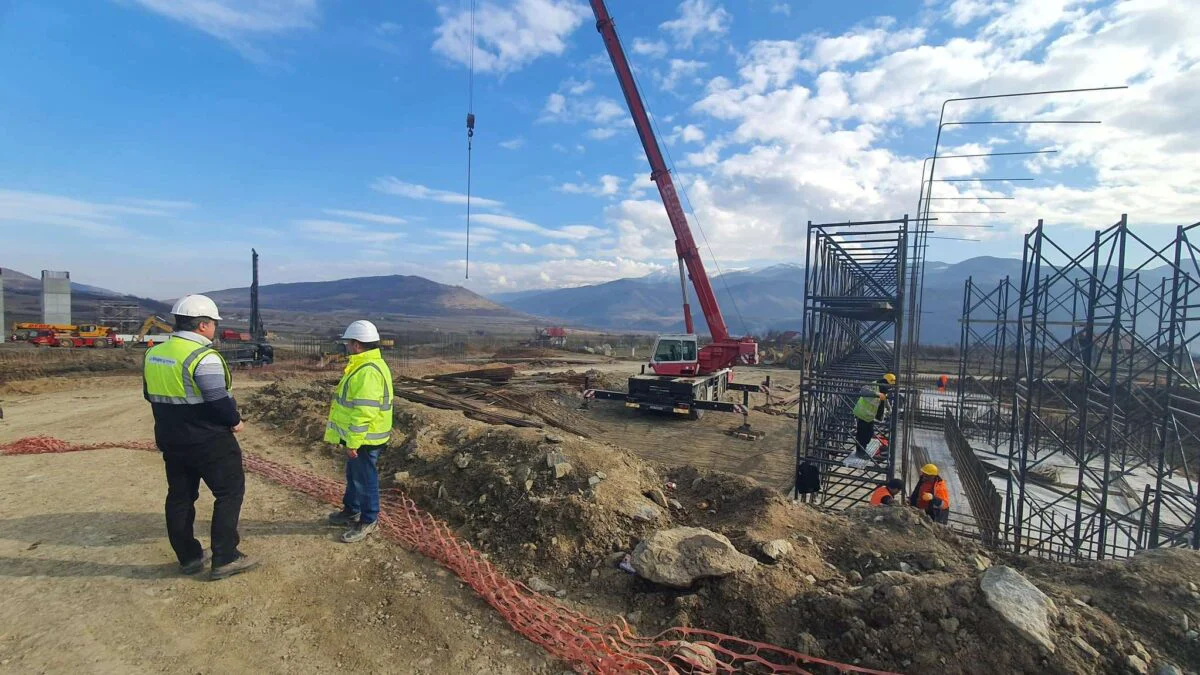 CNAIR semnează contractul pentru supervizarea Lotului 3 al Autostrăzii Sibiu – Pitești. Este cel mai lung lot al Autostrăzii