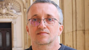 dr. Ovidiu Țentea, cercetător științific gradul II în cadrul Secției Arheologie.