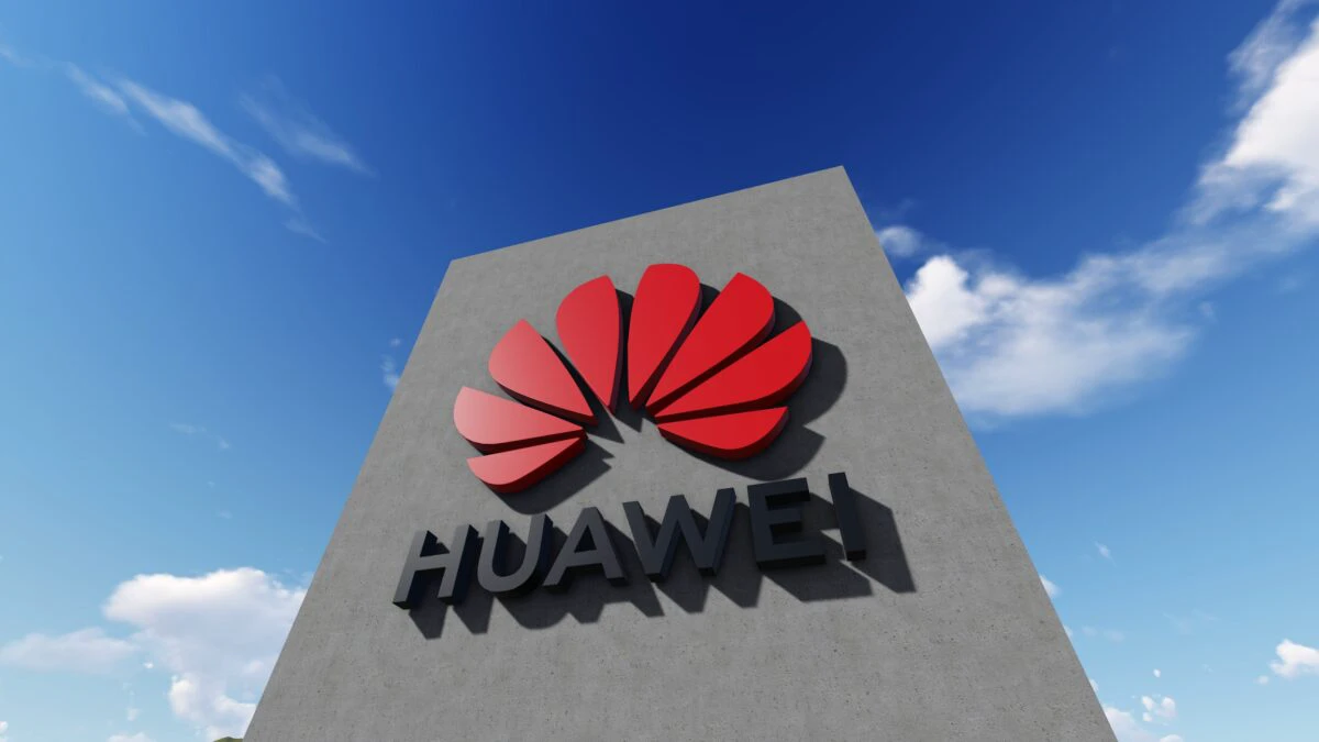 Huawei continuă să lupte pentru a-și recăpăta locul pe piețele globale, ca urmare a sancțiunilor impuse de SUA