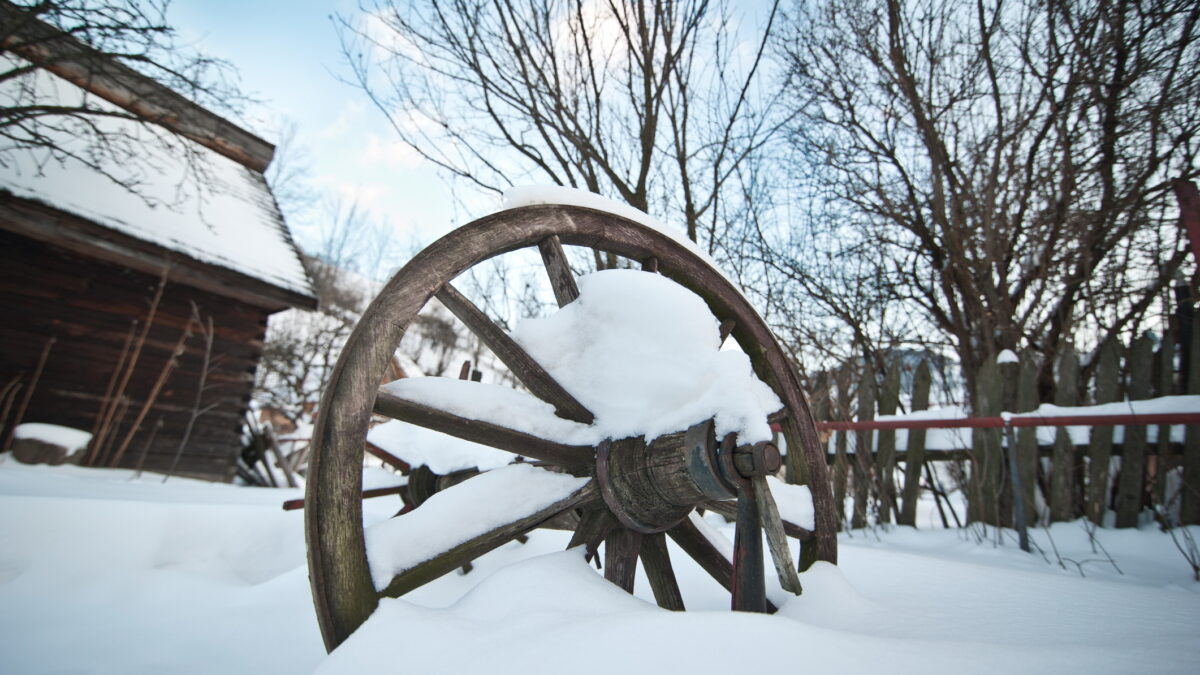 Începe iarna grea în România, chiar în februarie. Zăpadă cât vezi cu ochii și –20 de grade Celsius