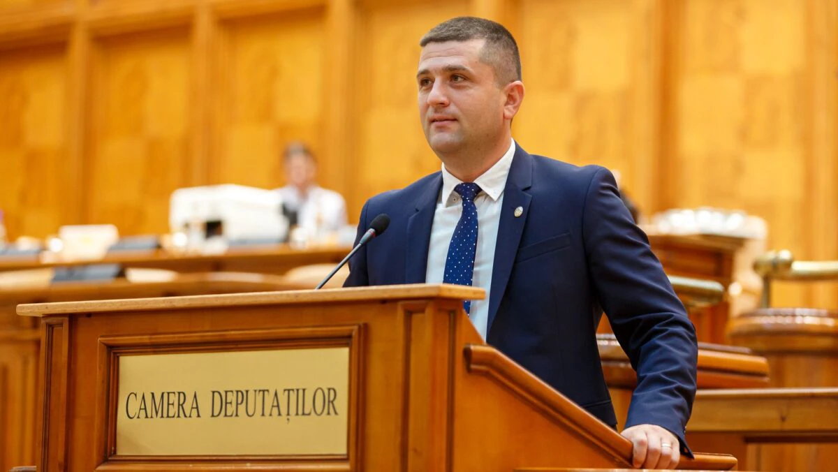 Radu Miruță, deputat USR