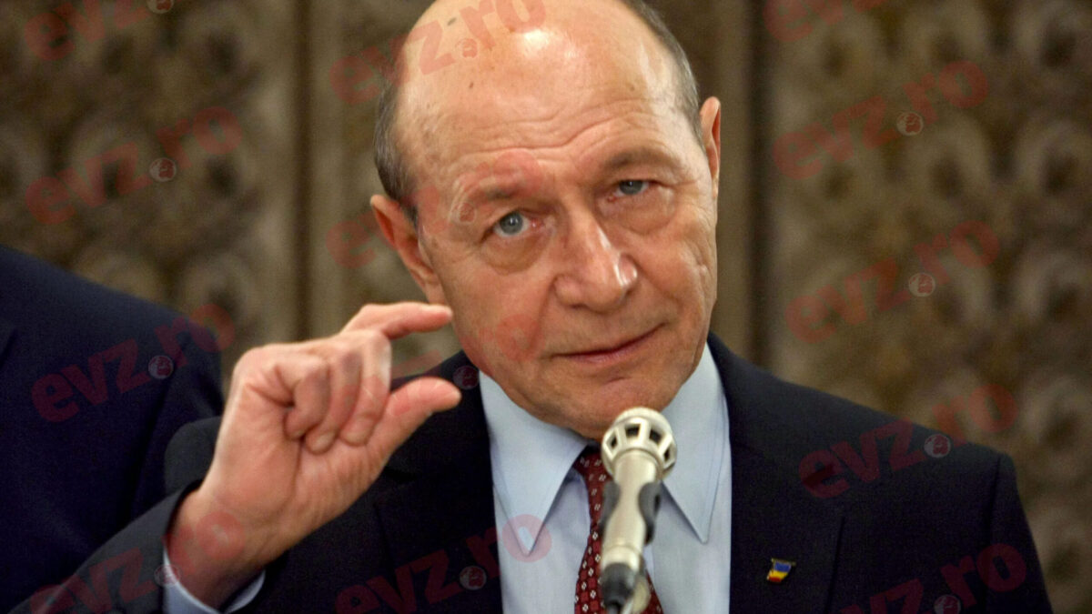 Băsescu crede că România a arătat slăbiciune în cazul dronei rusești: Trebuia doborâtă și nu cu F-16. Ne punem în situații ridicole!