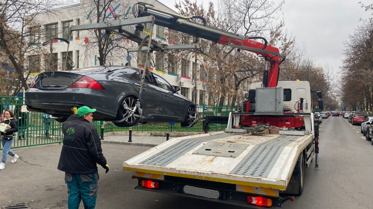 Îți ridică mașina și o casează. Avertisment pentru proprietarii de automobile