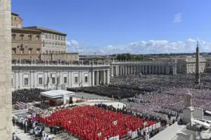Planul surprinzător al Vaticanului: teren uriaș, energie proprie și o mutare strategică