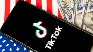 tiktok, donald trump, sua