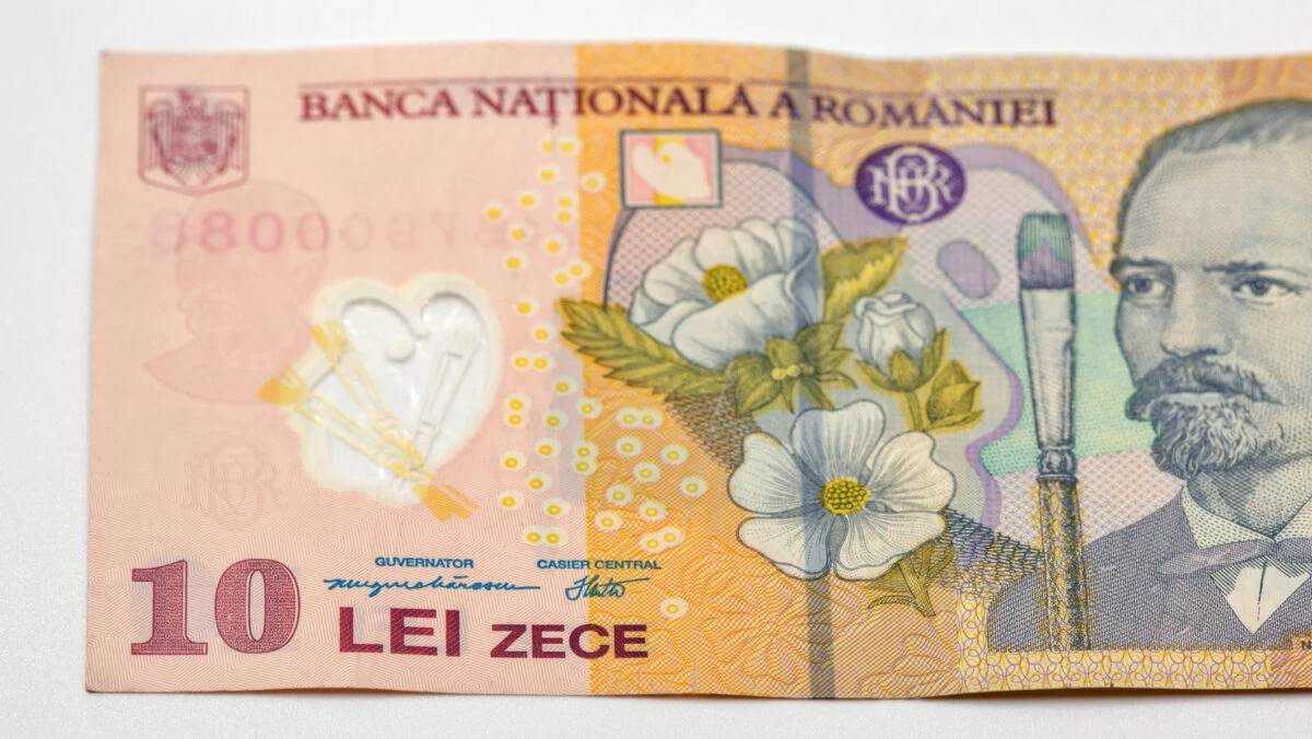 Acces obligatoriu pe bază de permis. Se achită câte 10 lei/zi. Amendă 500 lei pentru cine depășește limita