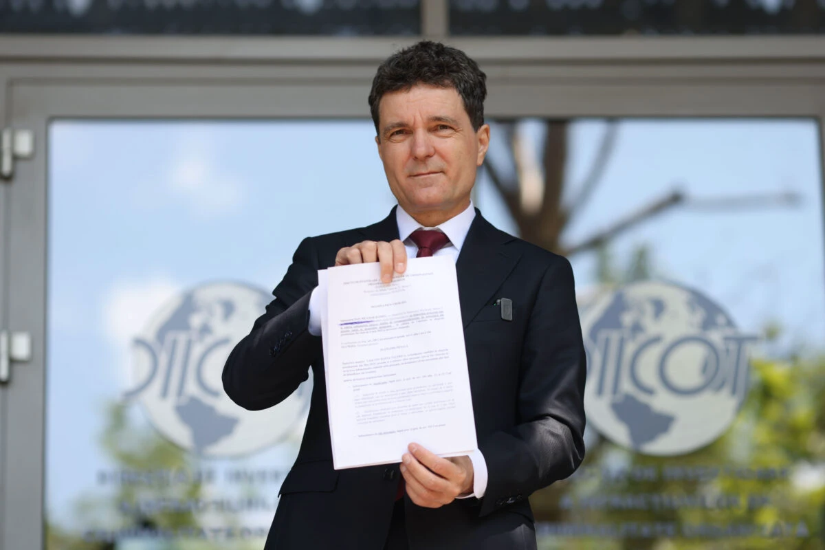 Nicușor Dan a depus plângere penală la DIICOT împotriva Elenei Lasconi. De ce este acuzată