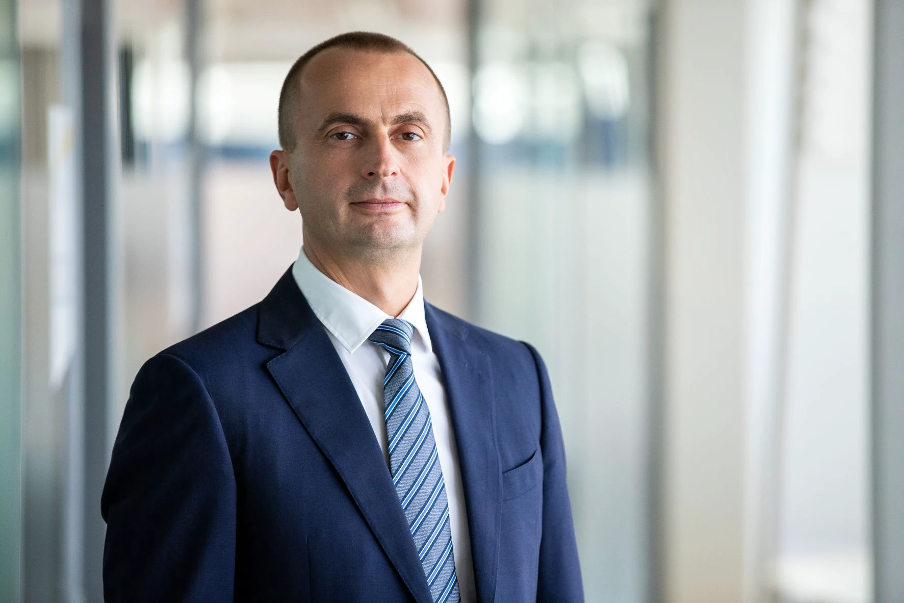 Bogdan Ion, EY Romania
