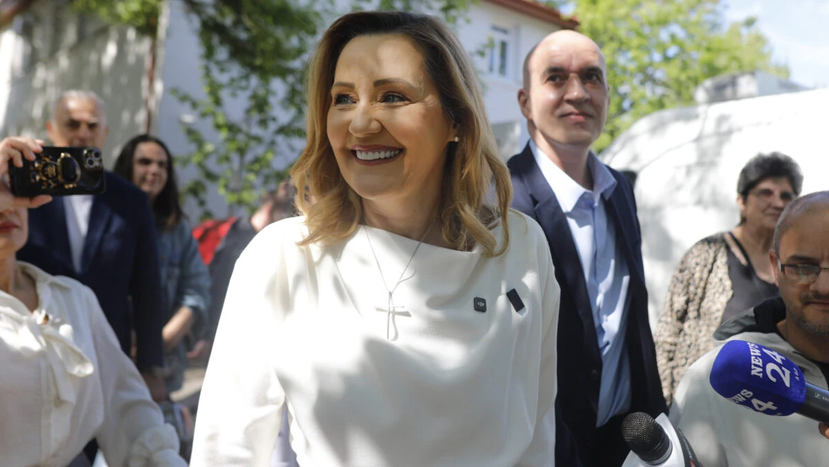 Elena Lasconi și-a dat demisia din funcţia de preşedintă a USR: Am luptat cu toată puterea mea cu un sistem putred