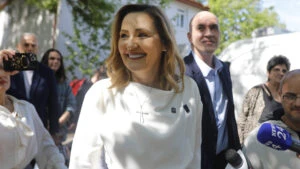 Elena Lasconi
