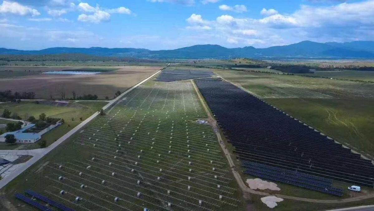 Grupul PPC își extinde portofoliul verde cu un parc fotovoltaic de 88 MW în Bulgaria