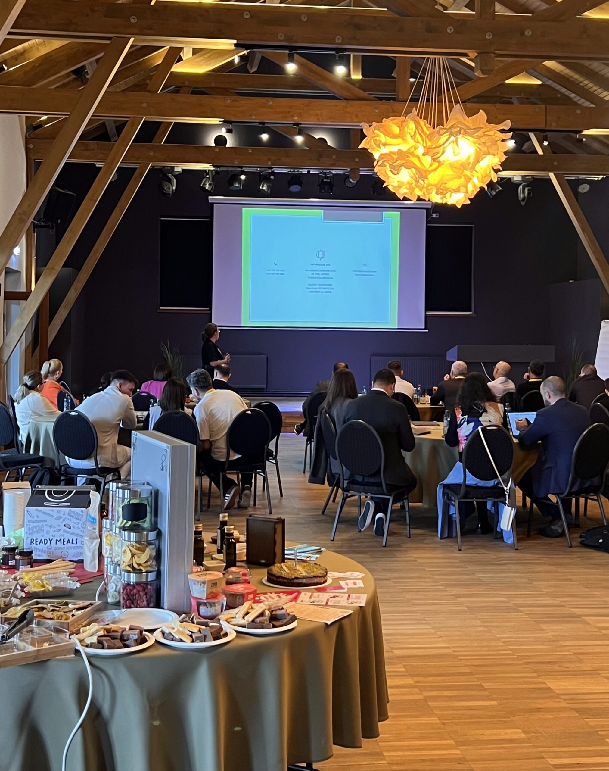 Food & Beverages Innovation Camp, Pitching session for startups