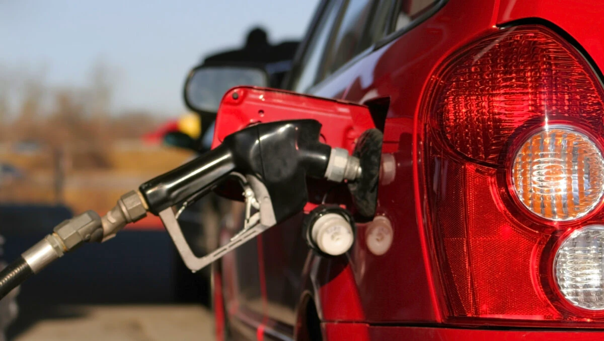 Schimbare pentru mașinile pe benzină și motorină. A intrat în vigoare pentru toți șoferii români azi, 6 mai