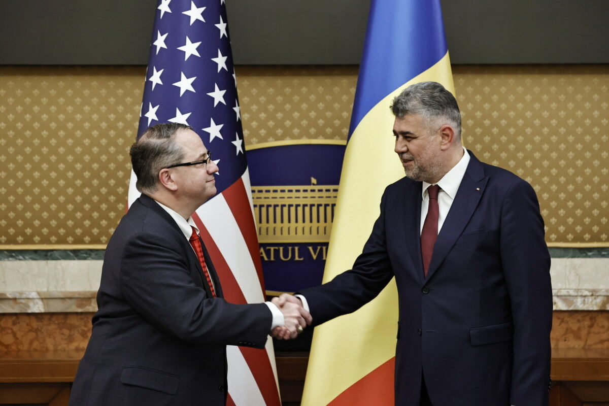 James E. Trainor, trimis de Trump la București, după întâlnirea cu Ciolacu: România e o democraţie puternică