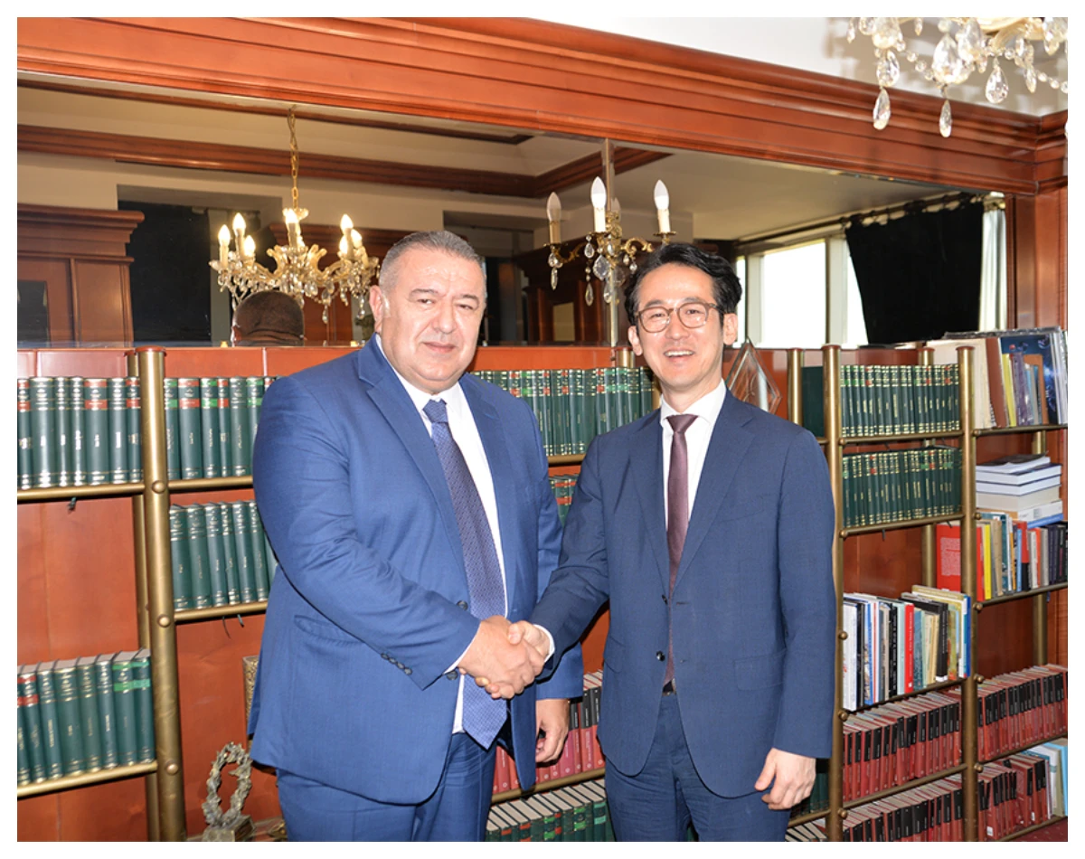 Dialog la nivel înalt CCIR – Hyundai Heavy Industries