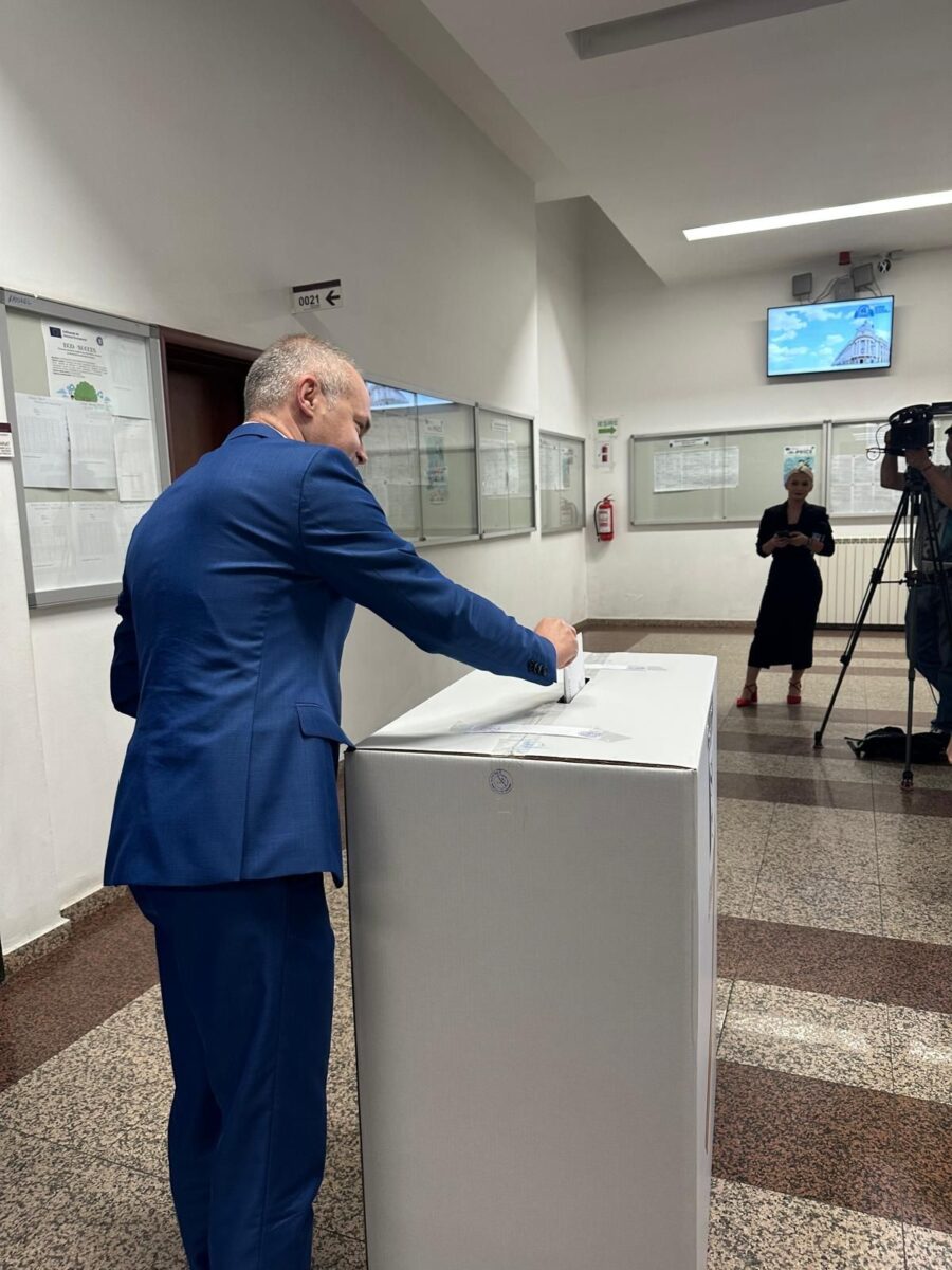 Daniel Funeriu, reacție după primele exit-poll-uri: Începem o luptă dreaptă