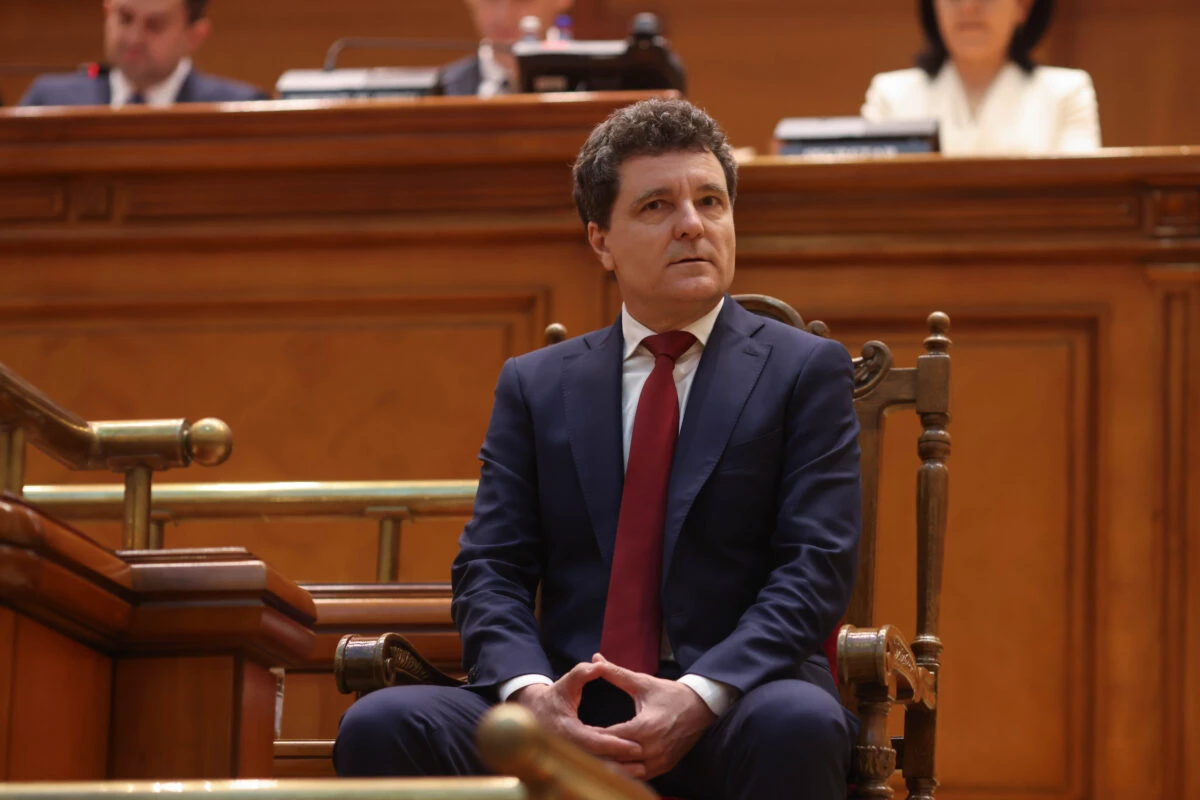 Nicuşor Dan: Viitorul director al SRI ar trebui să provină din societatea civilă
