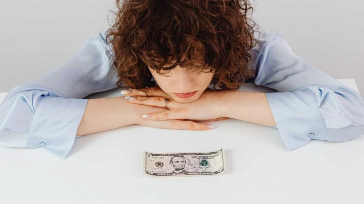 Transformă-ți Ideile în Realitate: Cum Să Înfrunți Obstacolele Financiare și Să Nu Renunți!