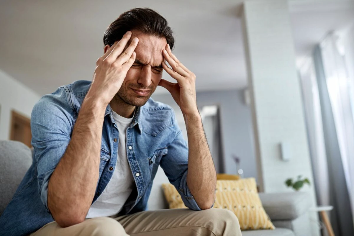 Dezechilibre hormonale masculine – Cum contribuie testosteronul scăzut și stresul la infertilitate