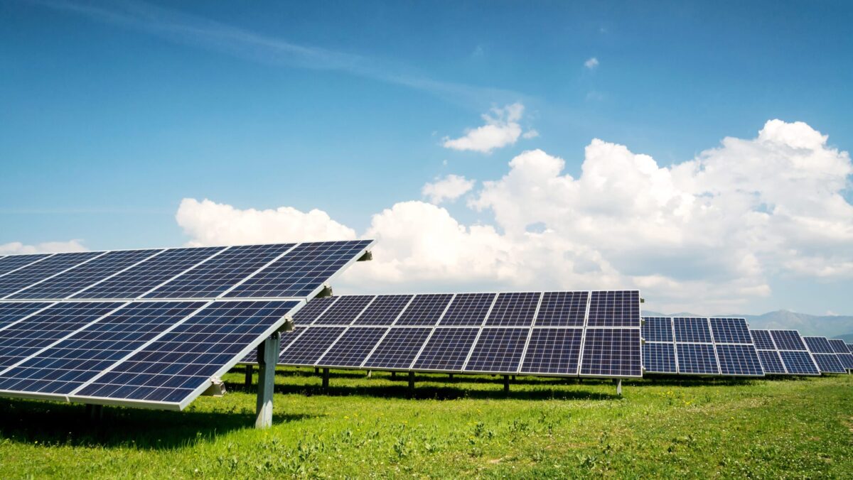 ENGIE accelerează tranziția verde. Al șaselea parc fotovoltaic din portofoliu este acum în funcțiune