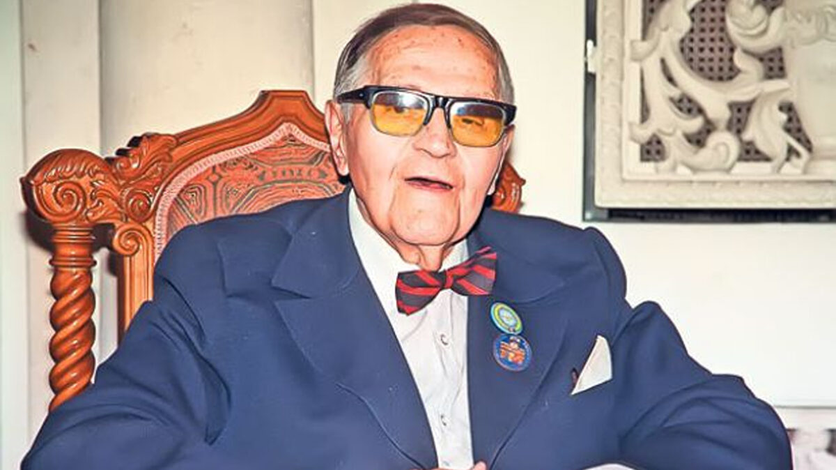 Gică Petrescu