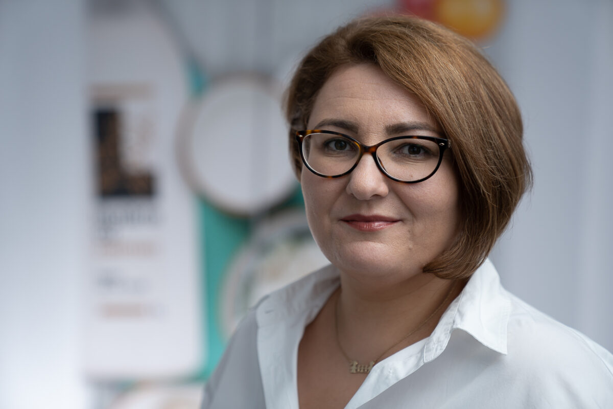 Gala Capital „Femei de Succes”. Mădălina Cocan, Lăptăria cu Caimac: „Punem în sticle și borcane lapte din ferma noastră”