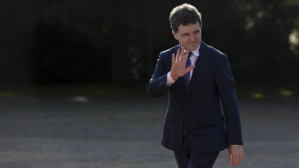 Nicușor Dan și Keir Starmer întăresc alianța strategică la Summitul NATO de la Haga. Focus pe securitatea Mării Negre și amenințările cibernetice