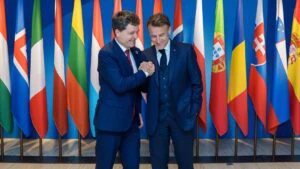 Nicusor Dan, Emmanuel Macron