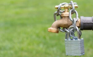 apa potabila robinet interzis restrictii