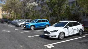 locuri de parcare, masini 2