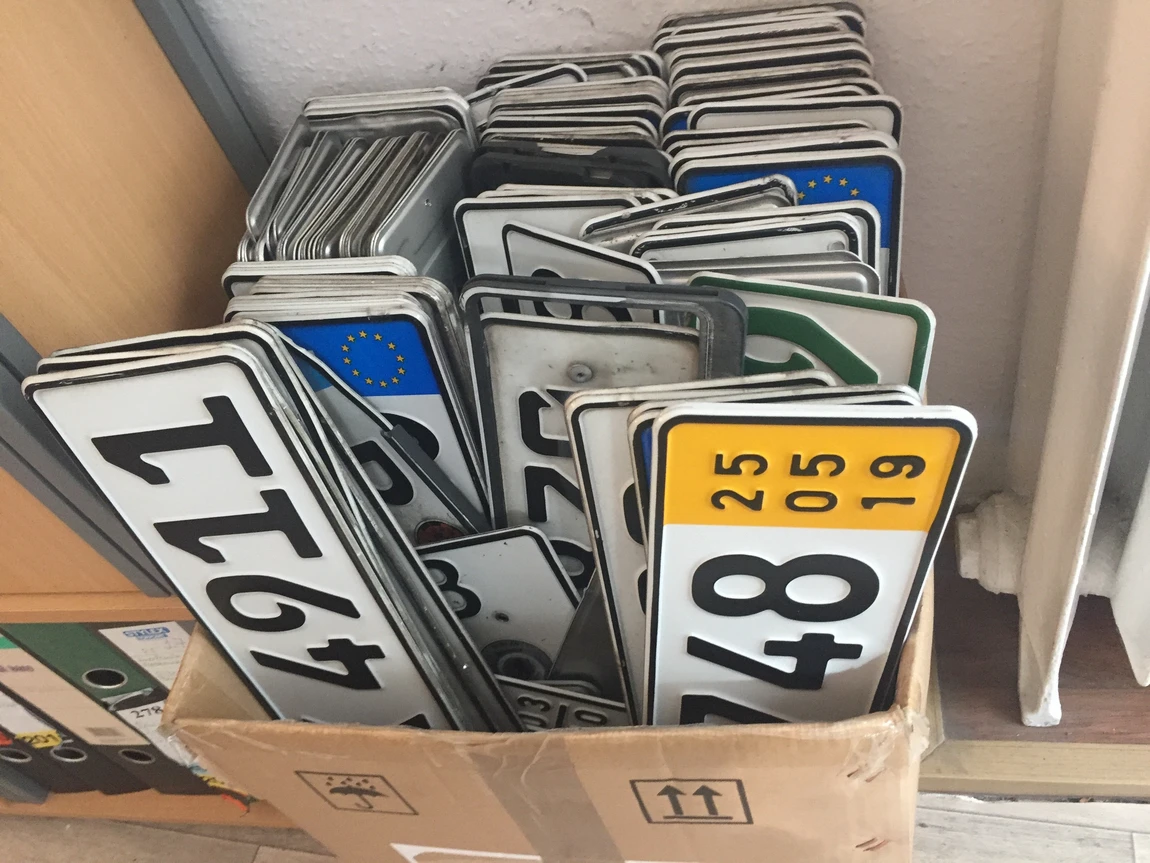 placute de inmatriculare, numere de inmatriculare, placute auto