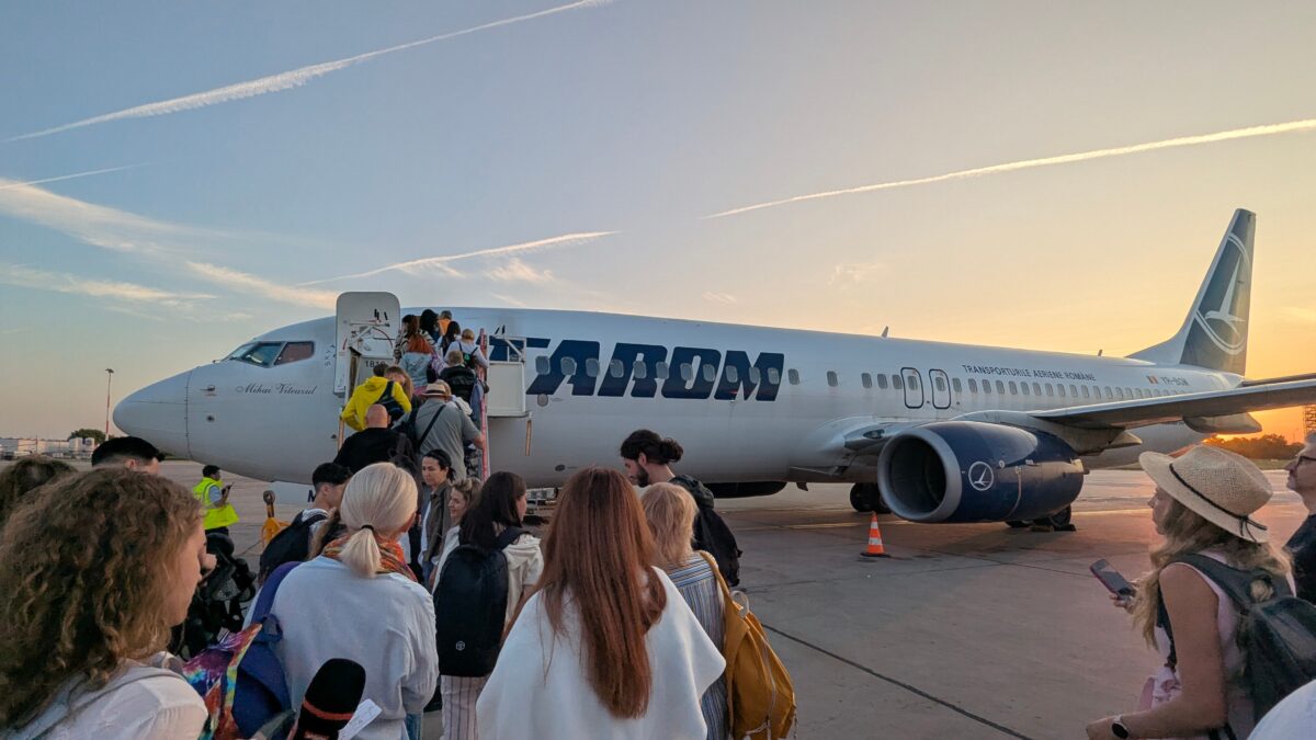 tarom aerotravel
