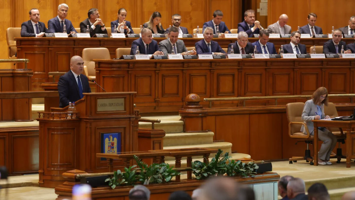Ce se întâmplă dacă legea pensiilor pensiilor magistraţilor pică la CCR? Demisionează Guvernul?  Dominic Fritz: Dispare