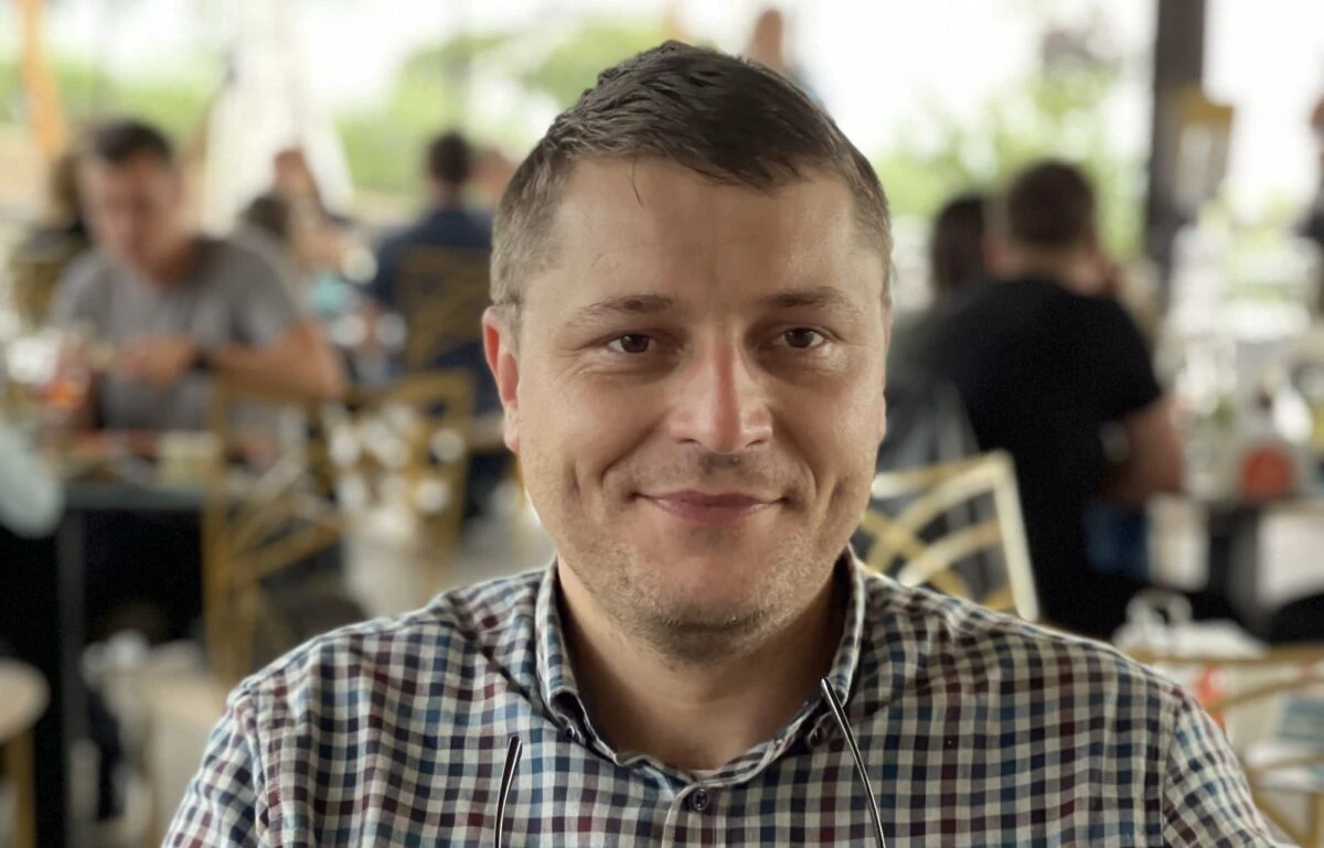 De ce se întorc românii spre Ceaușescu? Vladimir Ionaș avertizează asupra rupturii dintre elite și societate