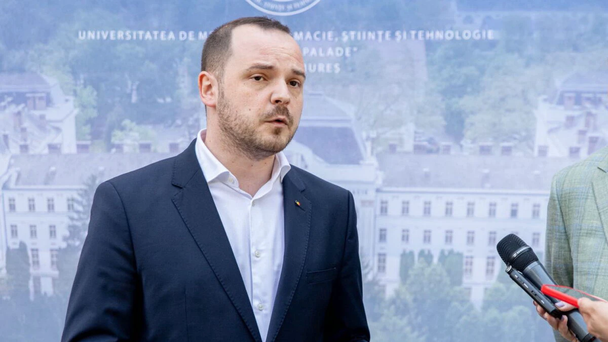 Schimbări în sănătate în pachetul 2 de măsuri fiscale. Rogobete: Se introduc mai multe medicamente generice în farmacii