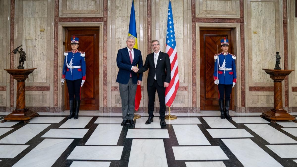 Cătălin Predoiu Michael Dickerson