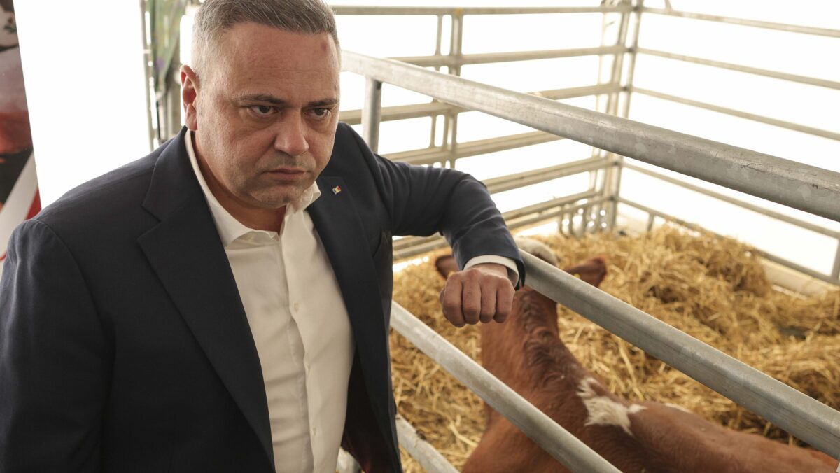Acces mai simplu la bani pentru fermieri. Florin Barbu: Vom construi un mecanism cu băncile și Fondul de Garantare