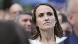 Oana Țoiu