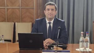 Radu Miruță