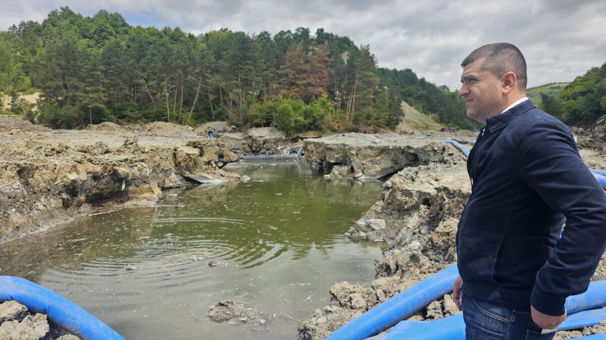 Dezastrul de la Salina Praid. Ministrul Economiei: Se va prăbuşi probabil tavanul şi acolo va fi un lac