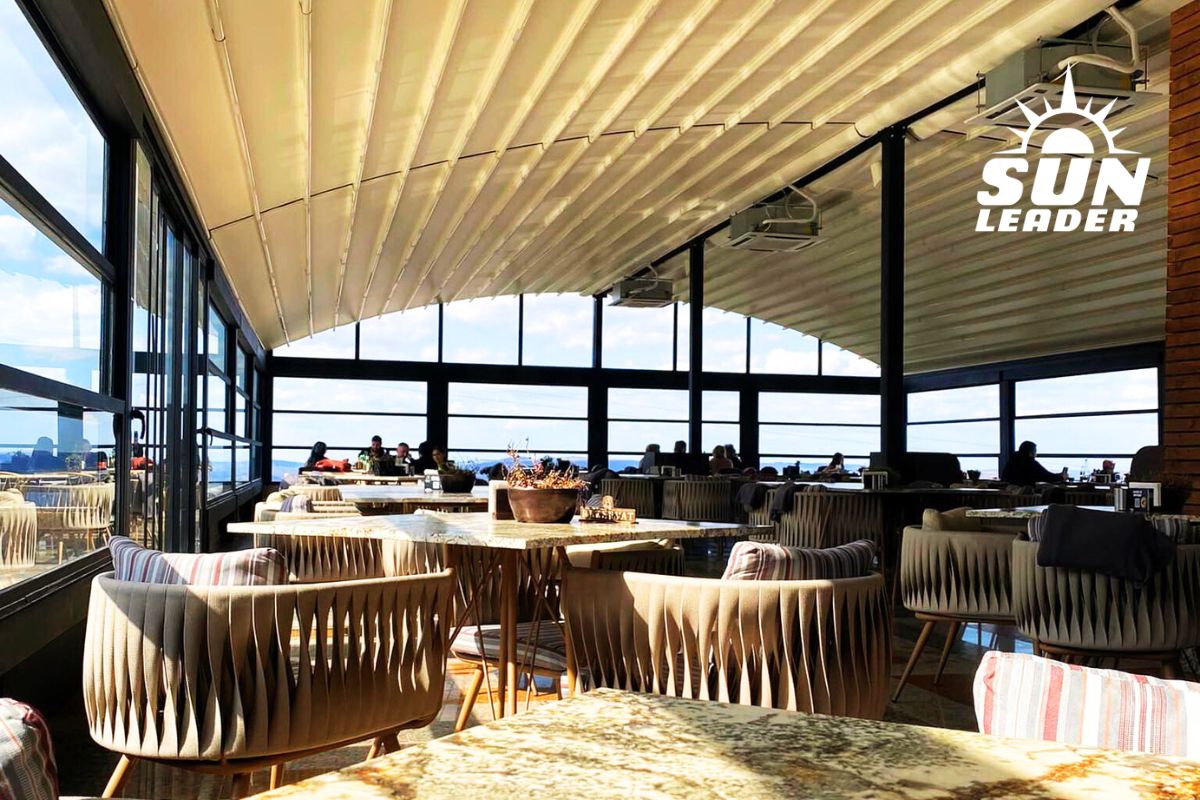 HoReCa investește în confort: Pergole retractabile pentru terase comerciale – O strategie de creștere