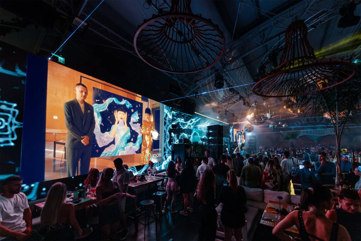 IQOS x Irina Rimes x Roman Tolici: peste 3.000 de participanți la evenimentul de la Fratelli Beach & Club Mamaia