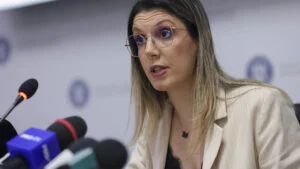 Diana Buzoianu