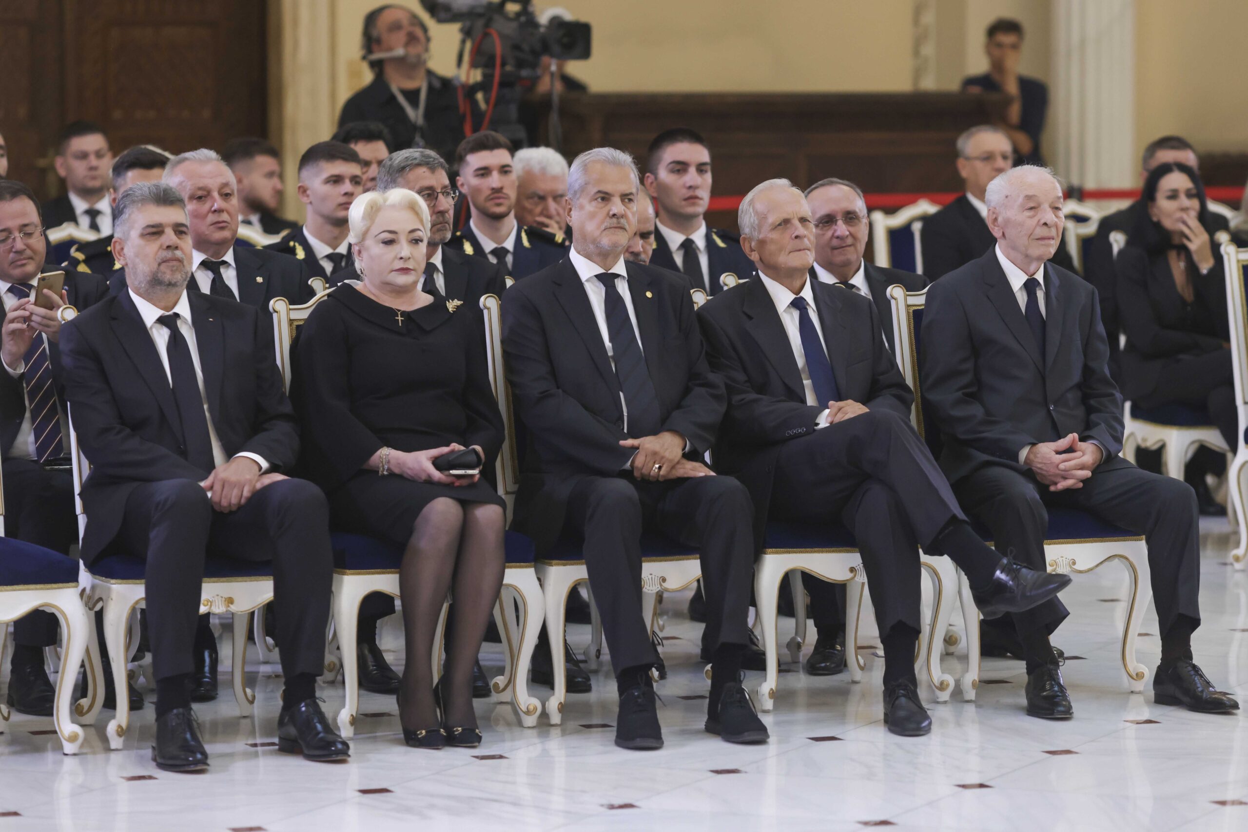 FUNERALII ILIESCU ZIUA 207 INQUAM Photos George Calin