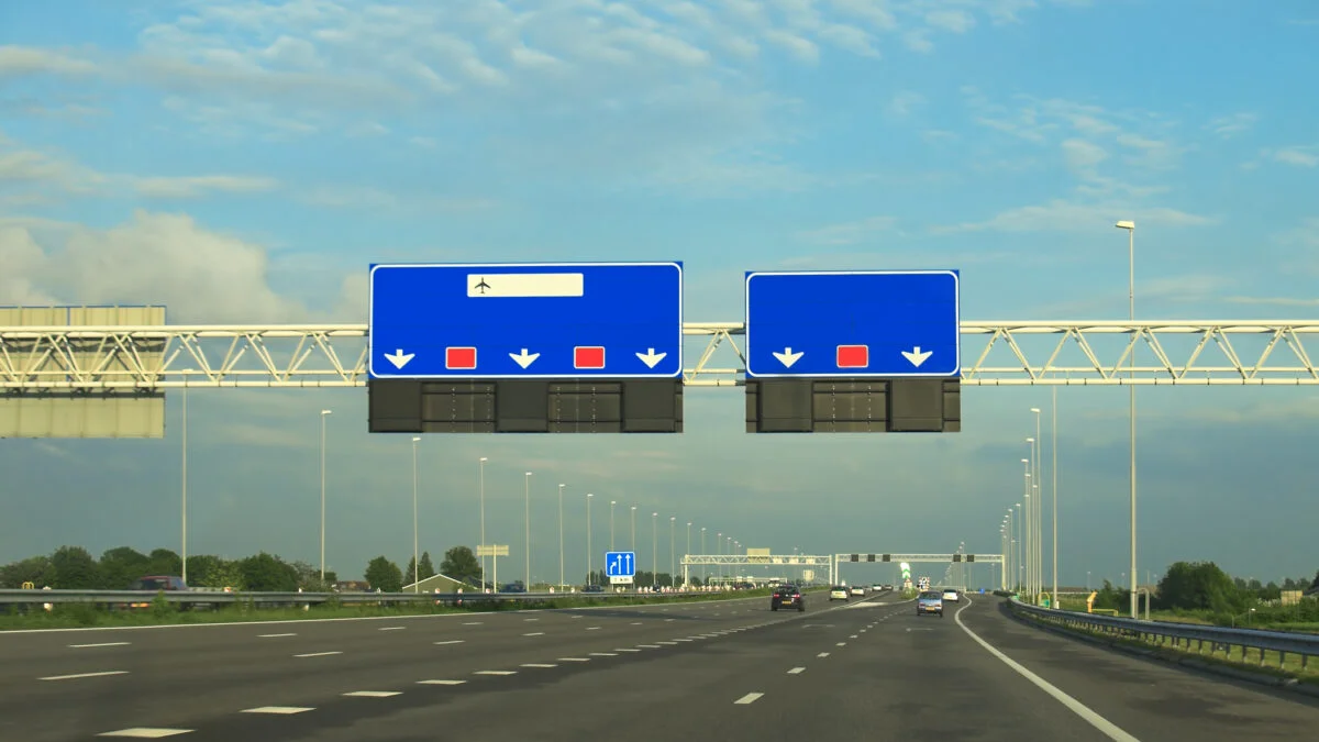 autostrada, iesirea cu masina din tara, autostrazi europene