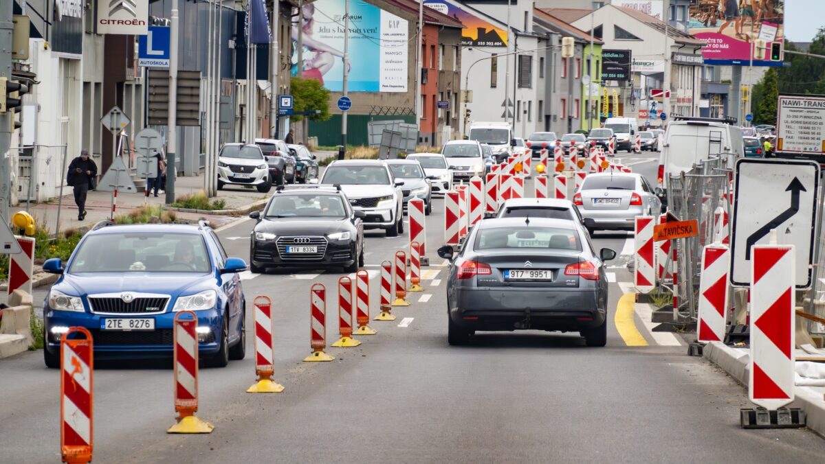 Se schimbă limita de viteză. Drumurile pe care șoferii vor circula mai repede. Se aplică din septembrie